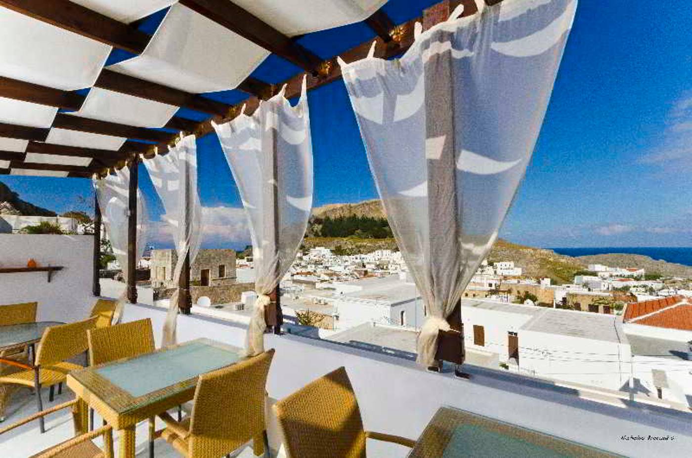 Xenones-Lindos-Terrace-9