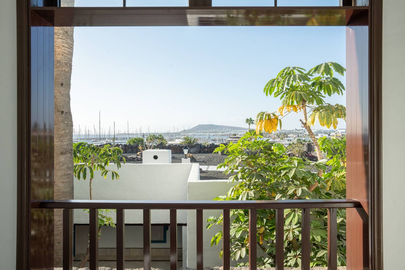 Hotel-LIVVO-Volc--n-Lanzarote-Room-81