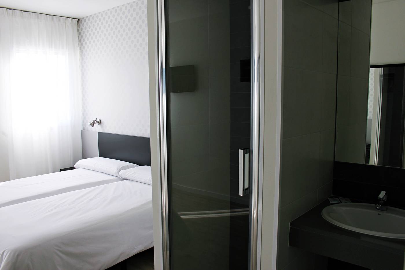 Hotel Urban Dream Nevada-Spain-ARMILLA-Room-5