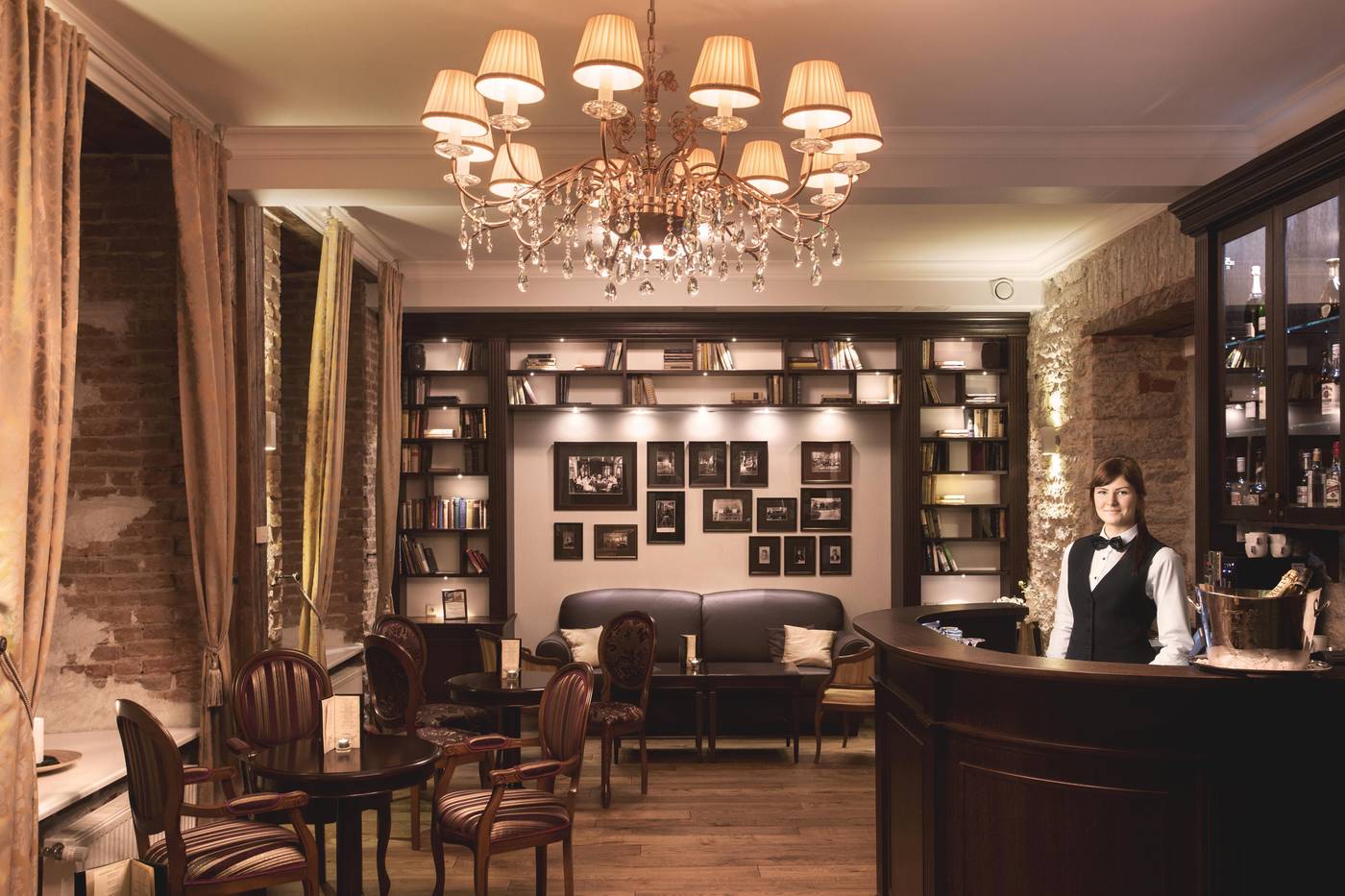 Von-Stackelberg-Hotel-Tallinn-Lobby-12