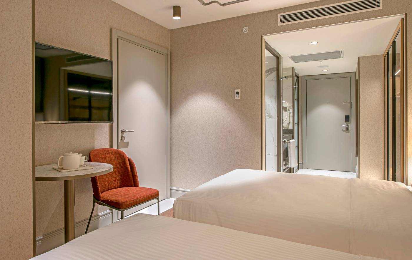 Stayso-The-House-Hotel-Room-57