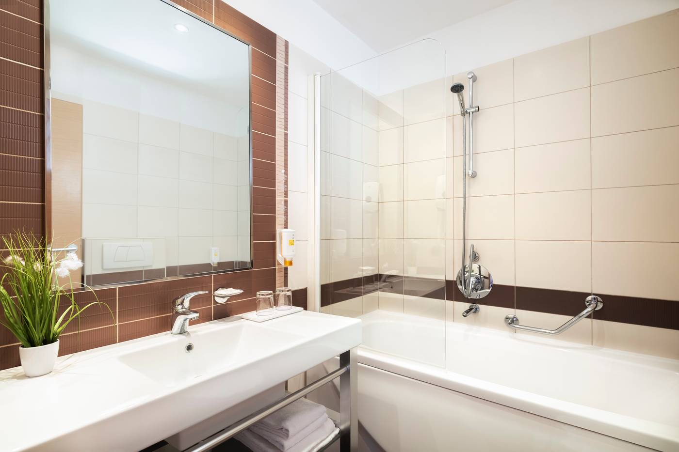 Maistra-Select-Petalon-Resort-Room-32