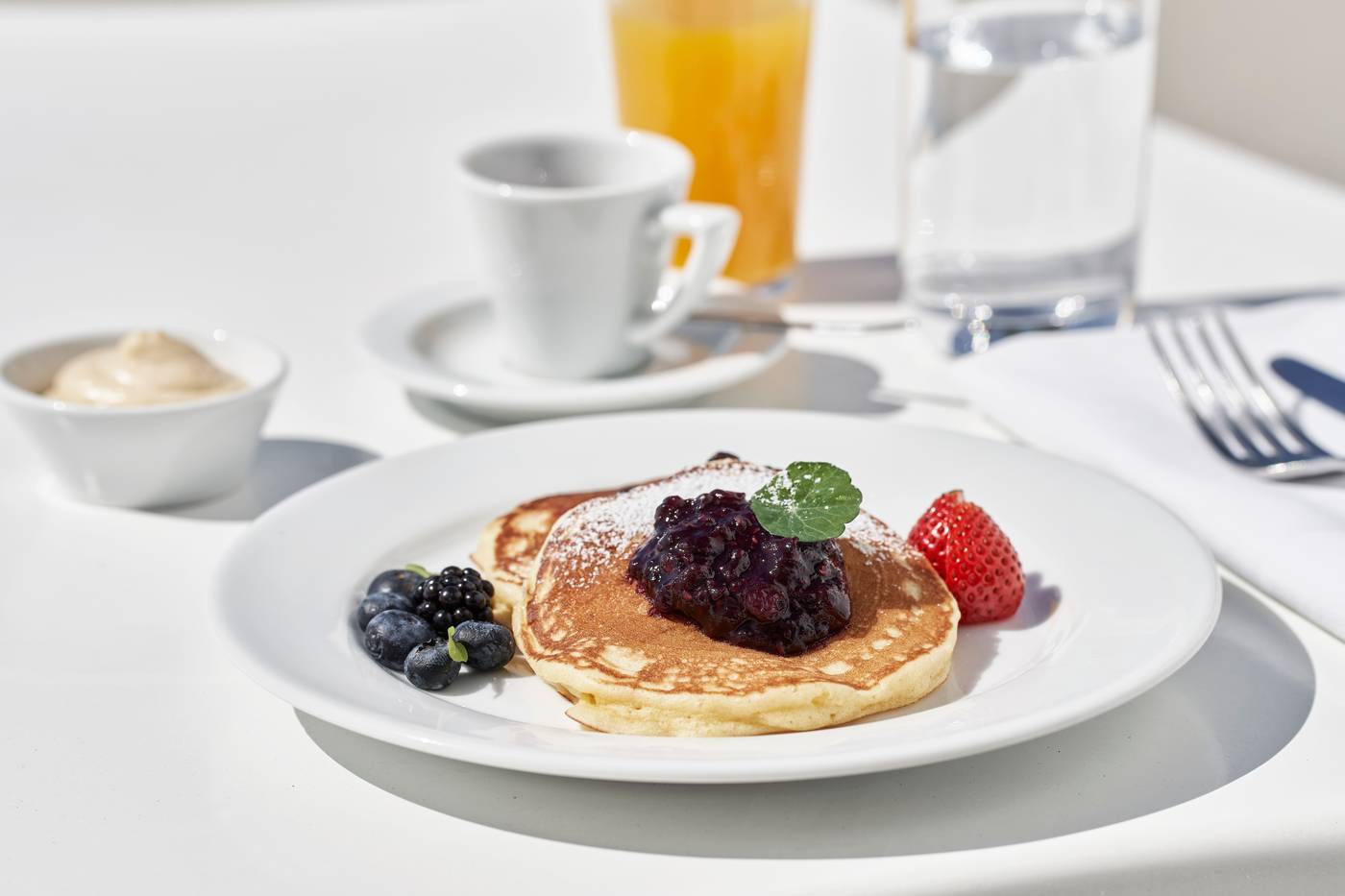 Astra-Suites-Restaurant-98