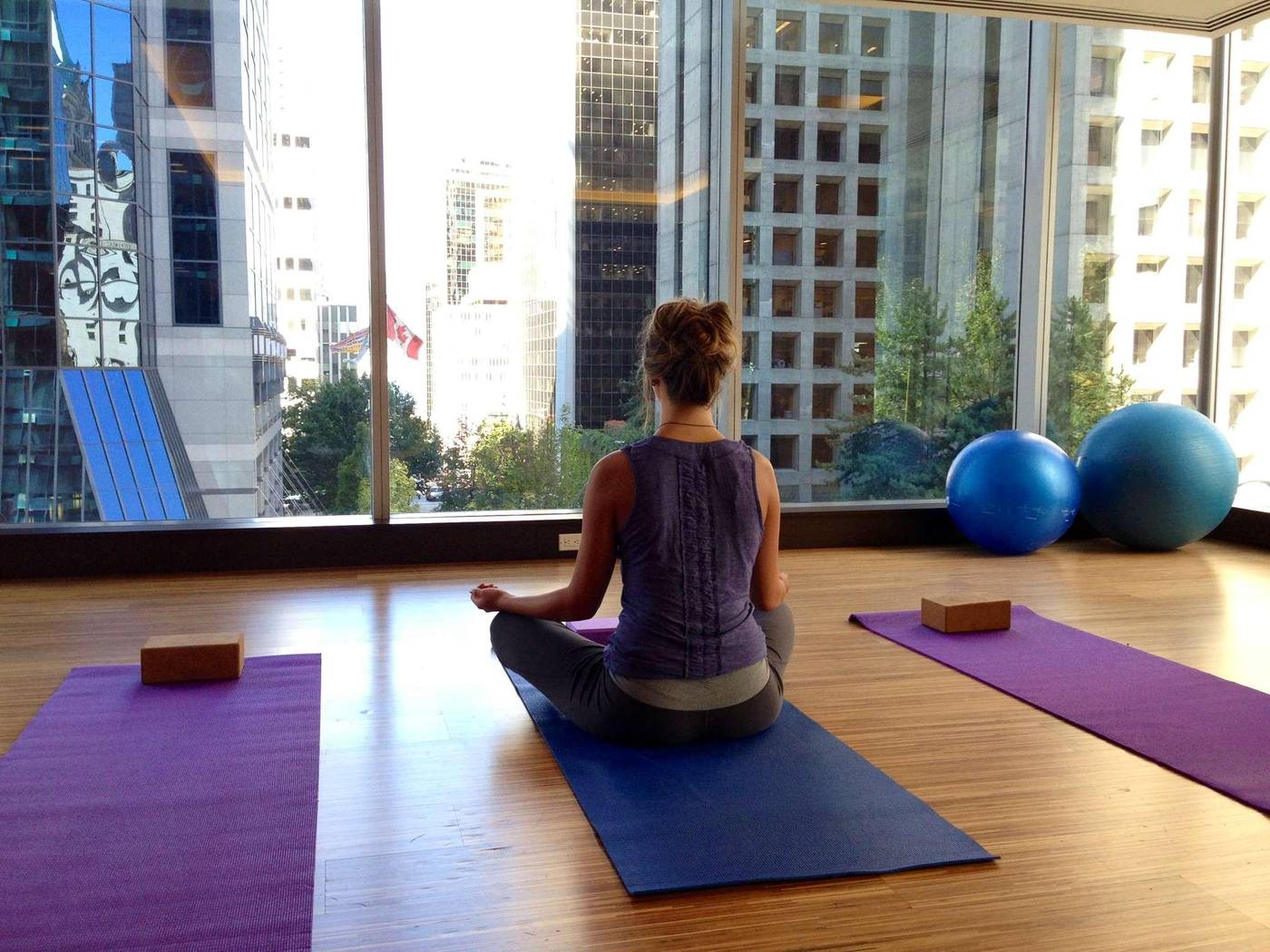 Shangri-La-Vancouver-Sports-and-Entertainment-71