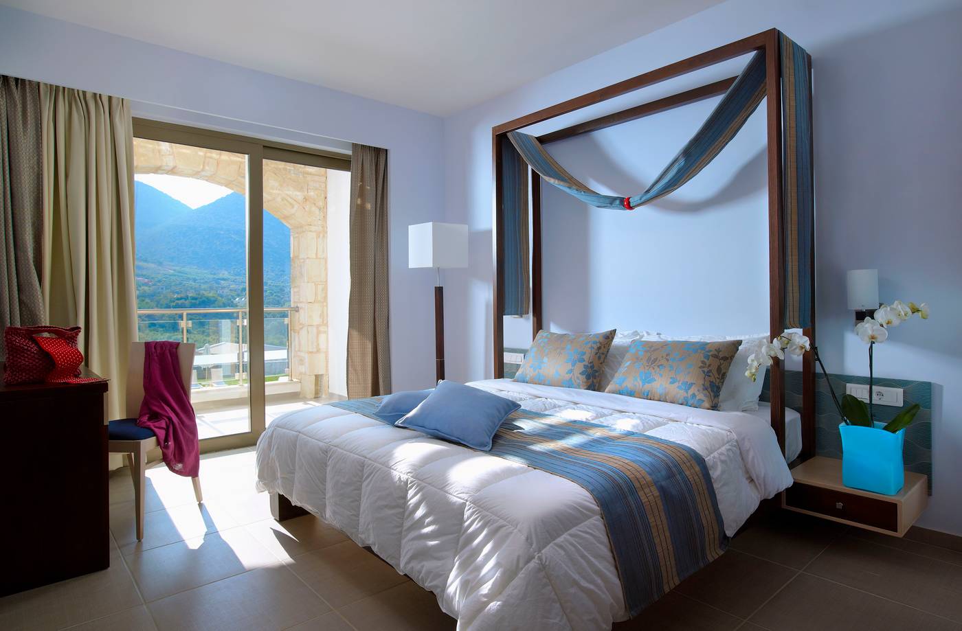 Filion-Suites-Resort---Spa-Room-25