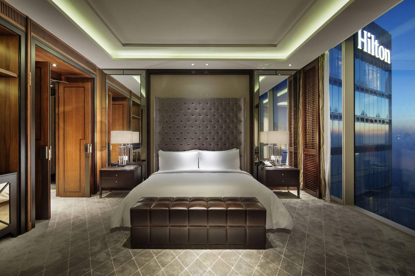 Hilton-Istanbul-Bomonti-Hotel---Conference-Centre-Room-55