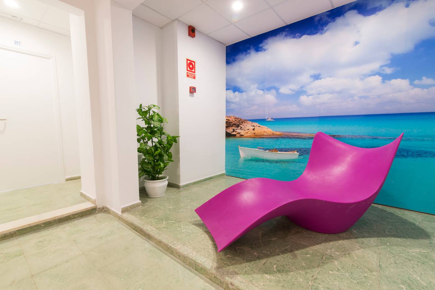 AzuLine-Hotel-S-Anfora---Fleming---Adults-Only-Lobby-31