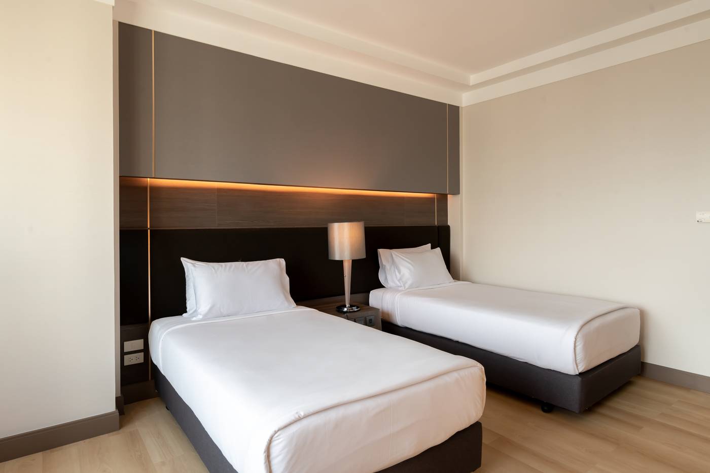 Jasmine-City-Hotel-Room-37