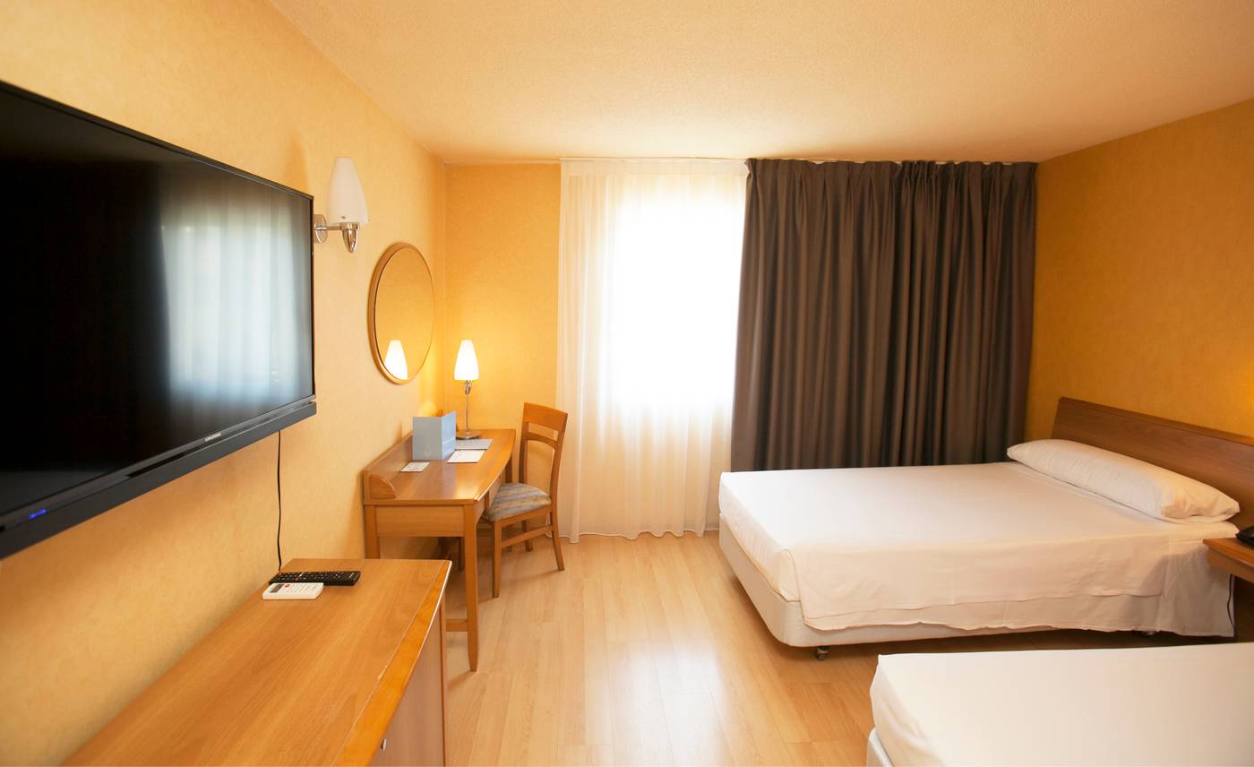 Port-Alicante--Playa-de-San-Juan-Room-34