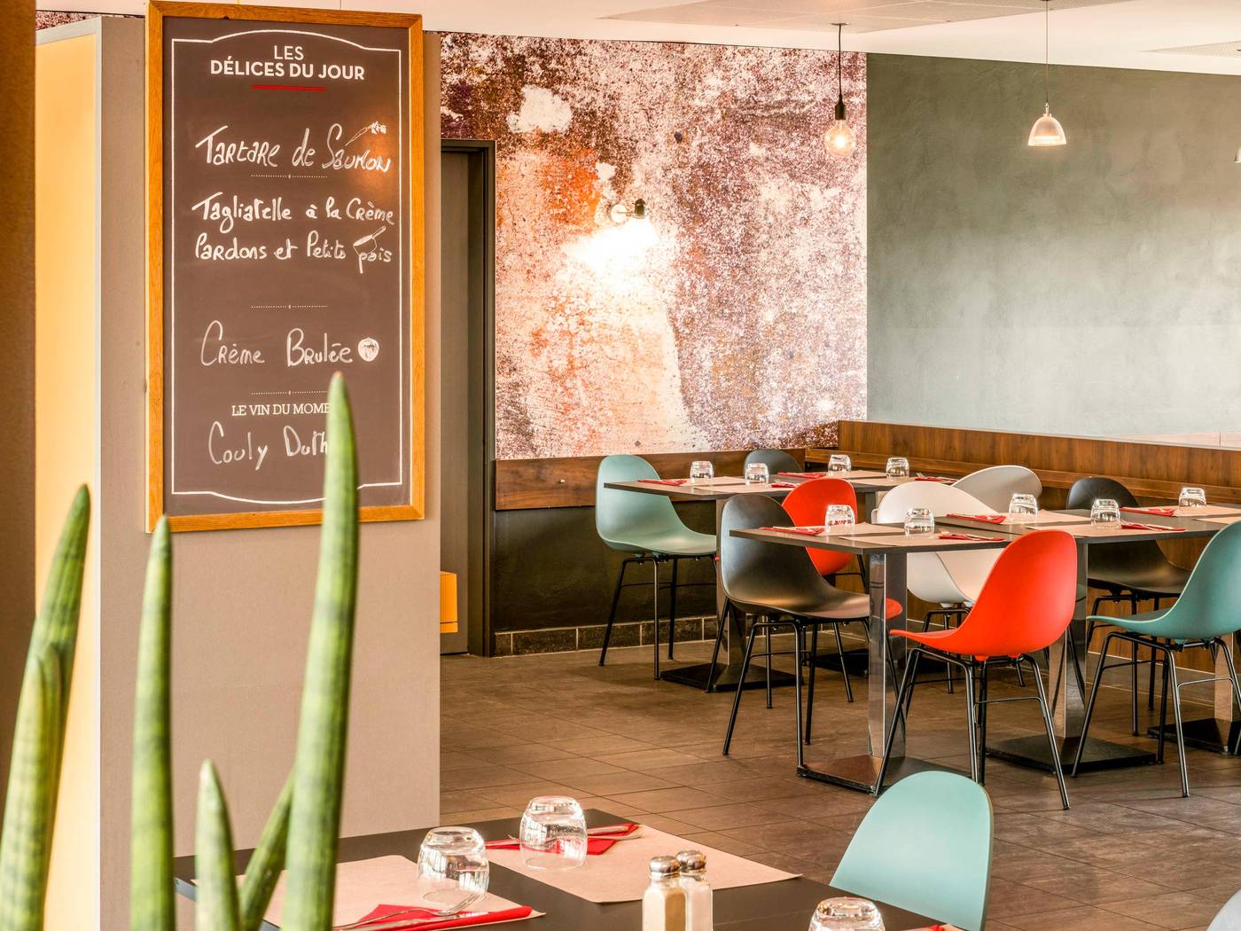 Ibis-Marne-la-Vallee-Val-d-Europe-Restaurant-52