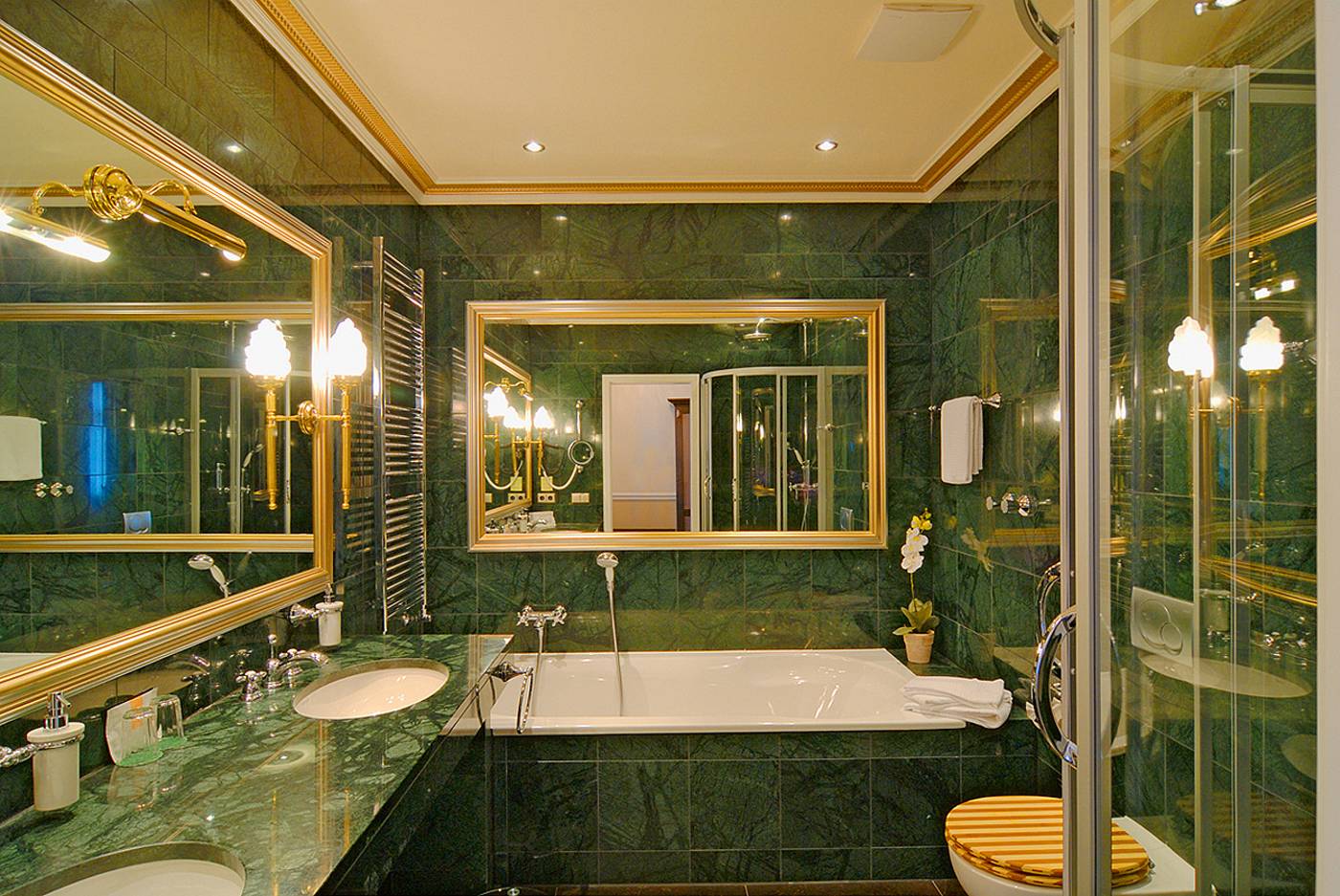 Myer-s-Berlin-Room-26