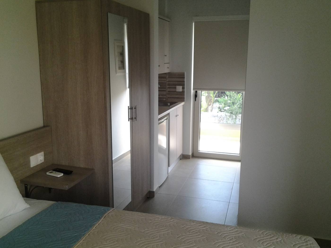 Lola-Apartments-Room-19