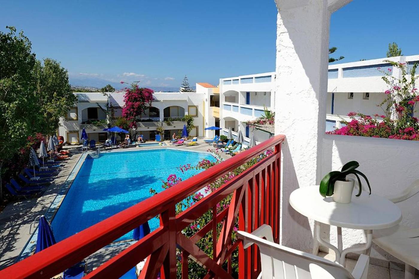 Apollon-Apartments-Room-8