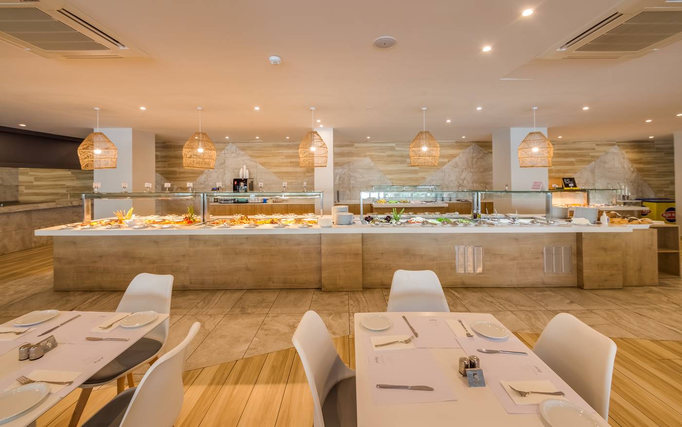 Narcissos Waterpark Resort