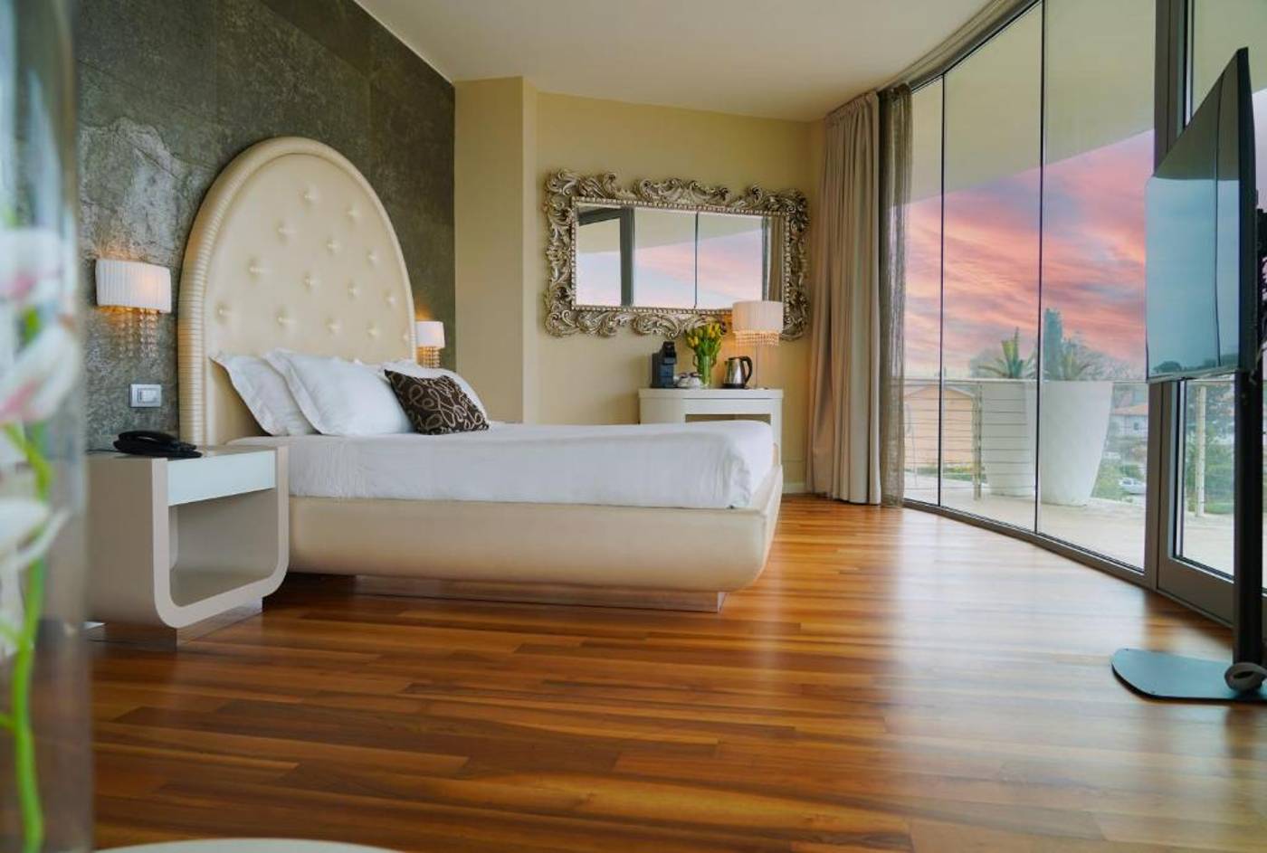 Allegroitalia-Pisa-Tower-Plaza-Room-20