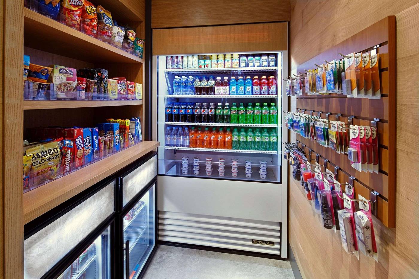 Cambria-Suites-Chelsea-Restaurant-10