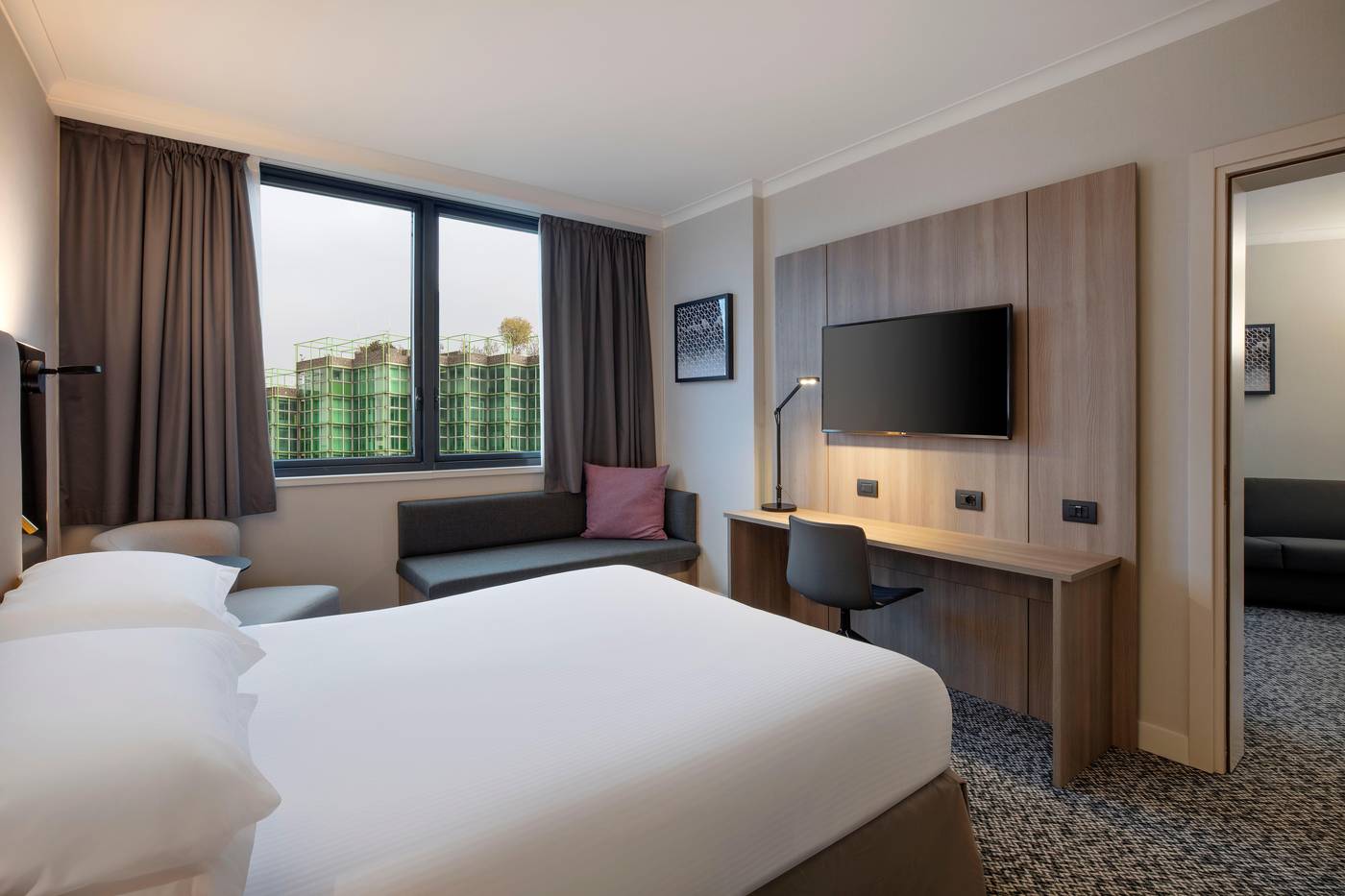 Crowne-Plaza-Milan-Linate-Room-44