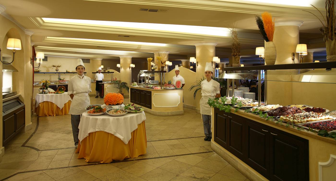 Hotel-Capo-dei-Greci-Restaurant-31