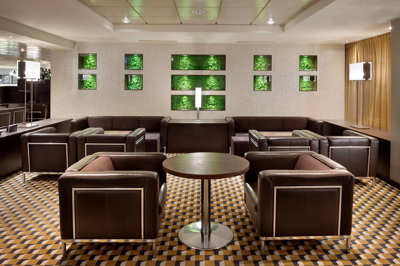 Radisson-Blu-Hotel-Olumpia--Lobby-5