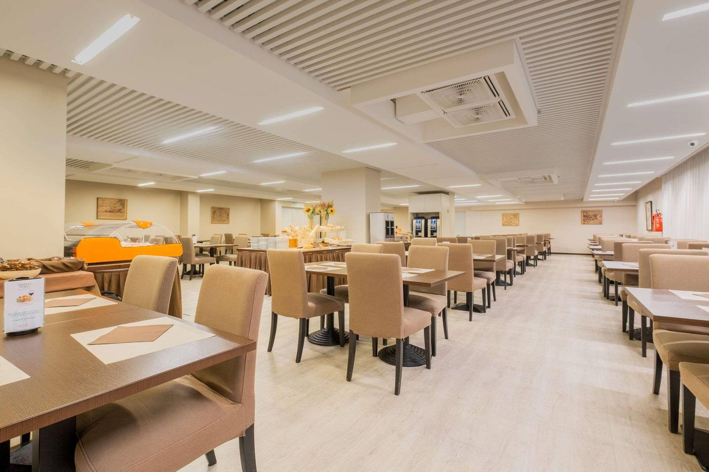 Hotel-Delfino-Restaurant-42