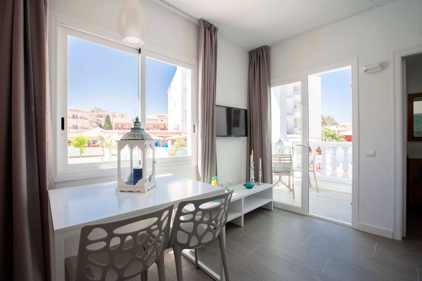 The-Beach-Star-Ibiza-Room-31