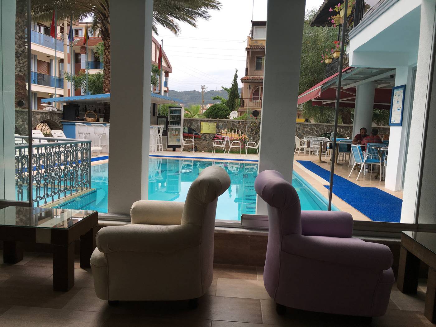 Tropic-Marina-Lobby-39