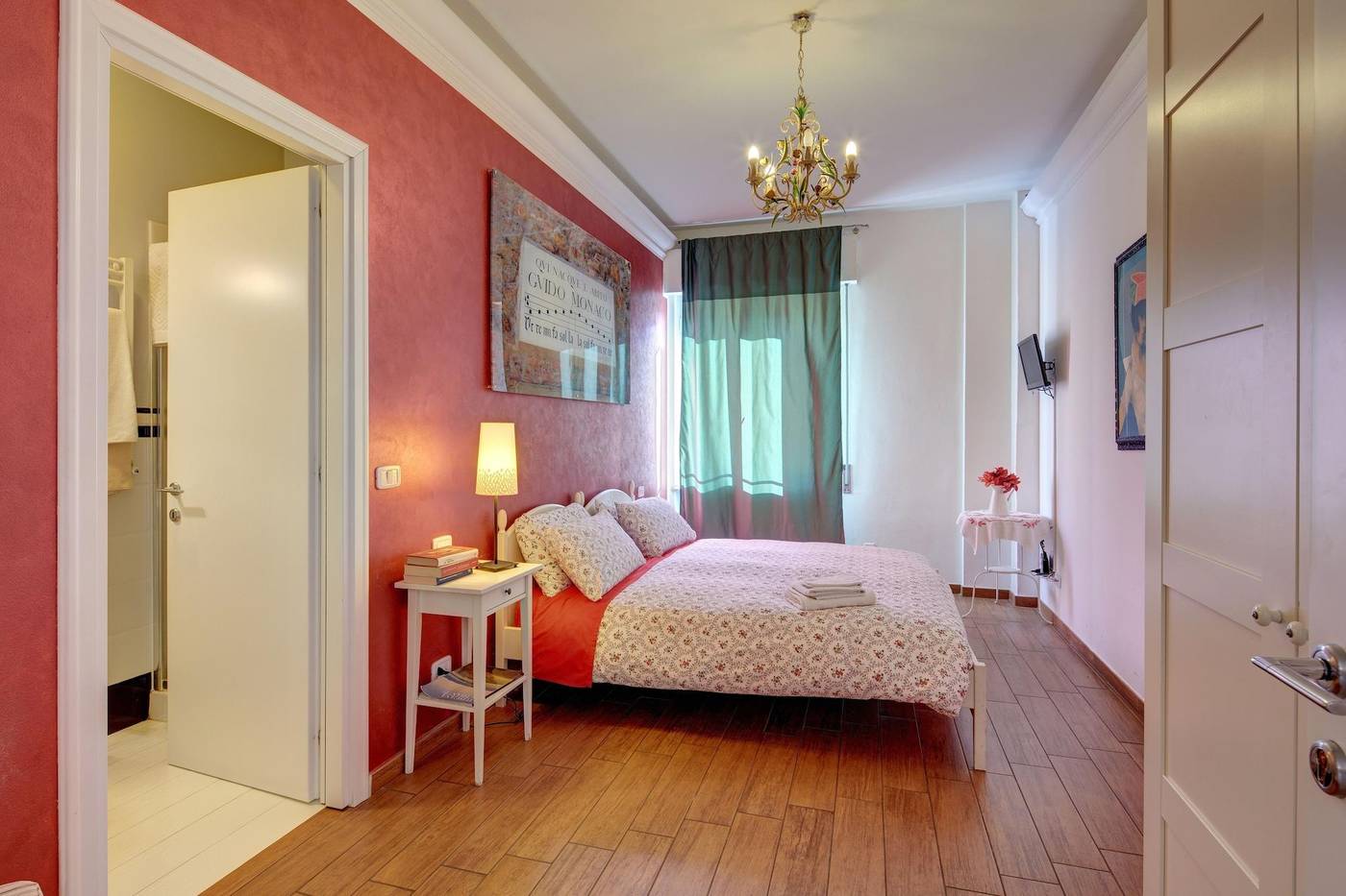 Cento Passi Dal Duomo-Italy-AREZZO-Room-10