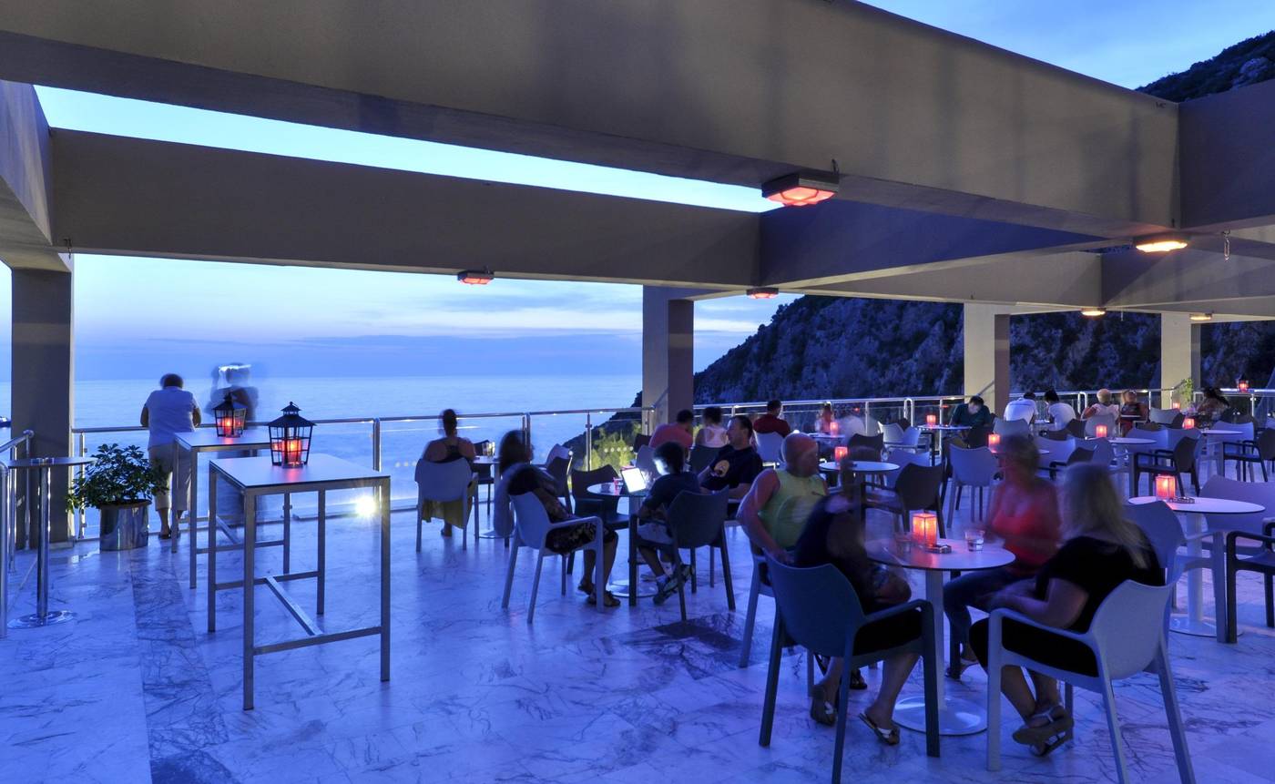 Alkoclar-Adakule-Hotel-Kusadas-----Terrace-24