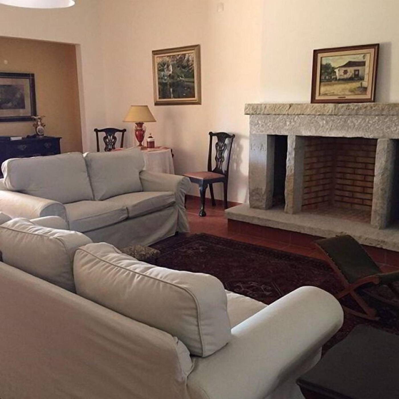 Casa-Do-Alfaro-Sports-and-Entertainment-14