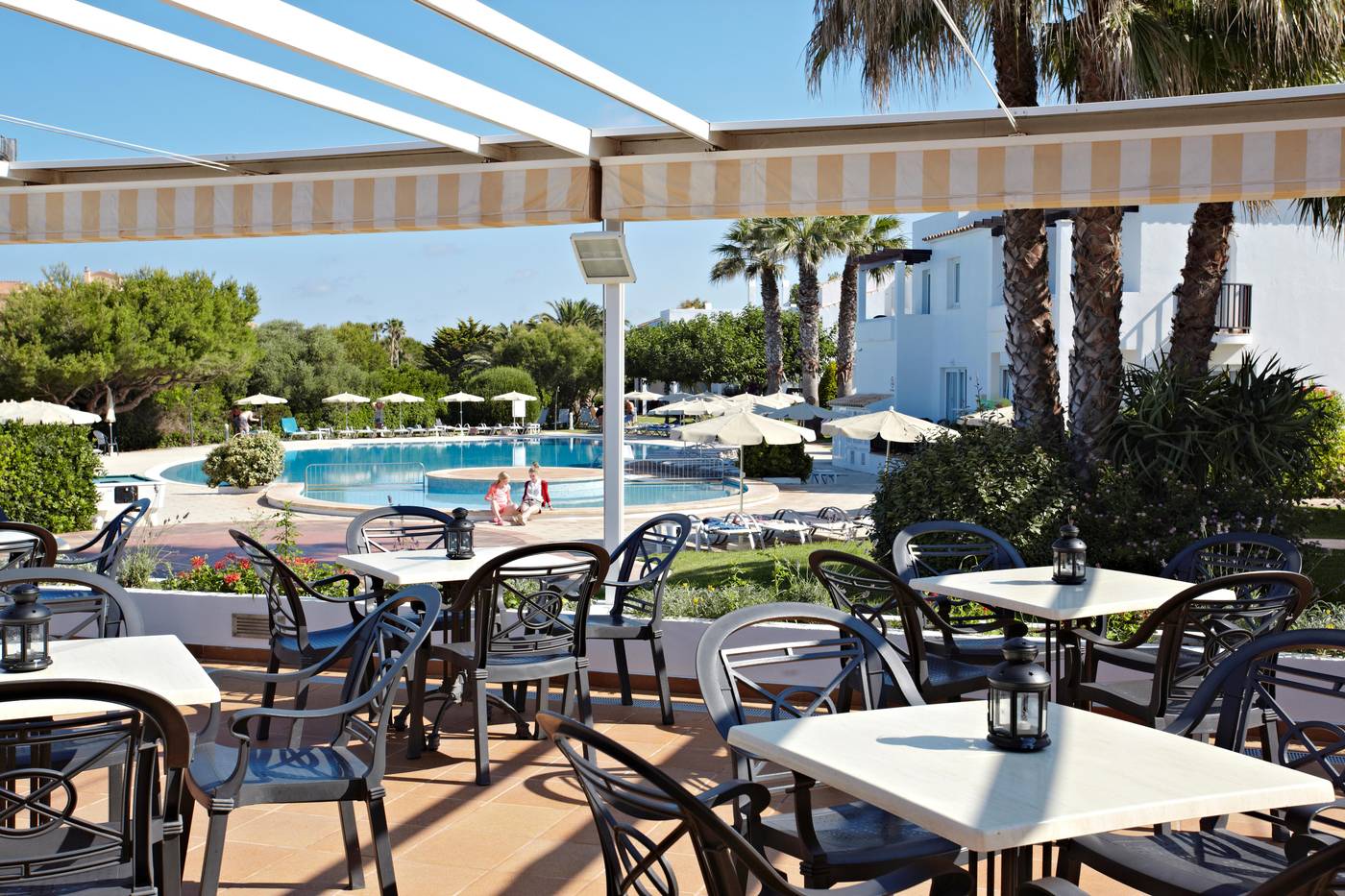 Grupotel-Aldea-Cala-n-Bosch-Bar-7