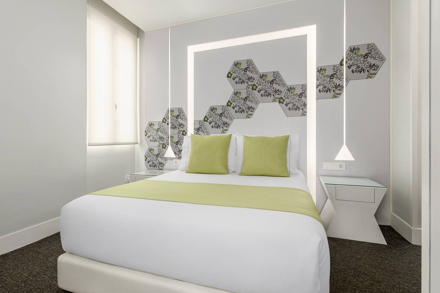 Room-Mate-Mario-Room-16