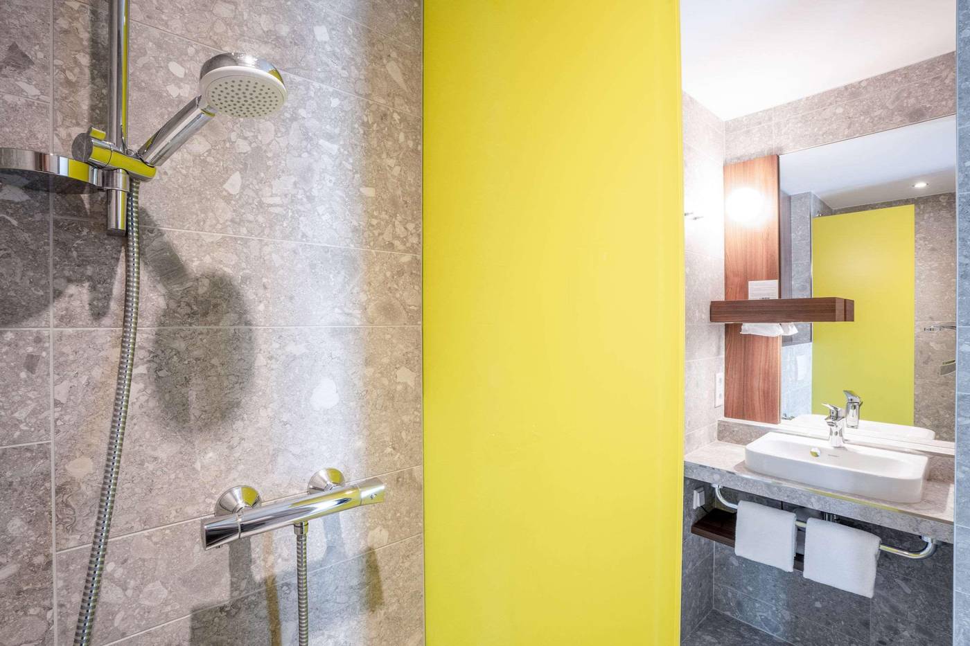 Hey-Lou-Hotel-Monheim-am-Rhein-Room-29