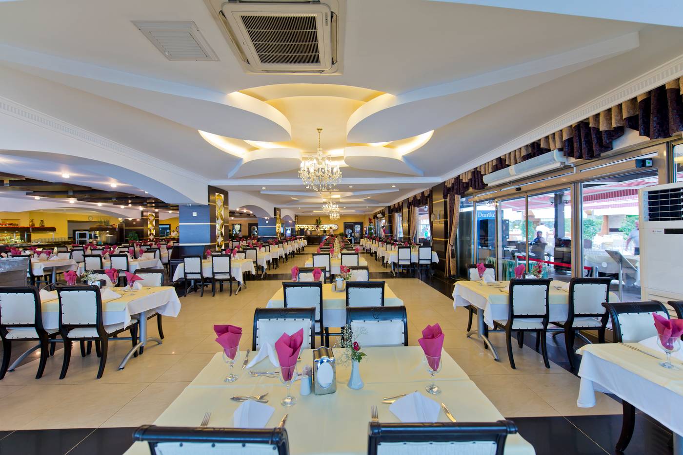 Doganay-Beach-Club-Lobby-29