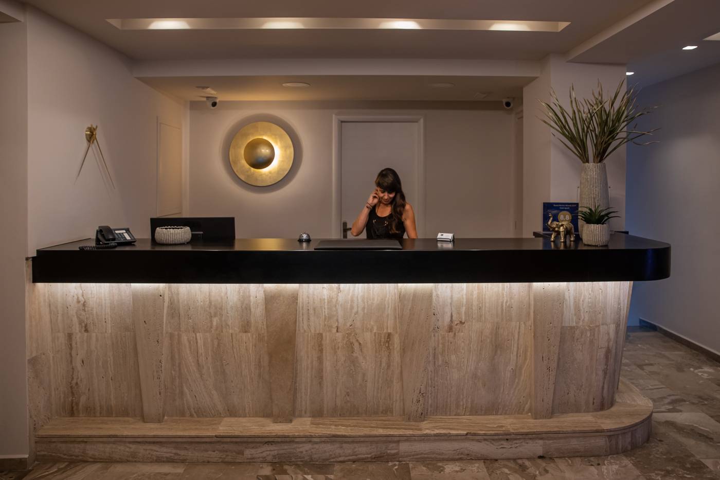 Hotel-Agrelli-Lobby-57