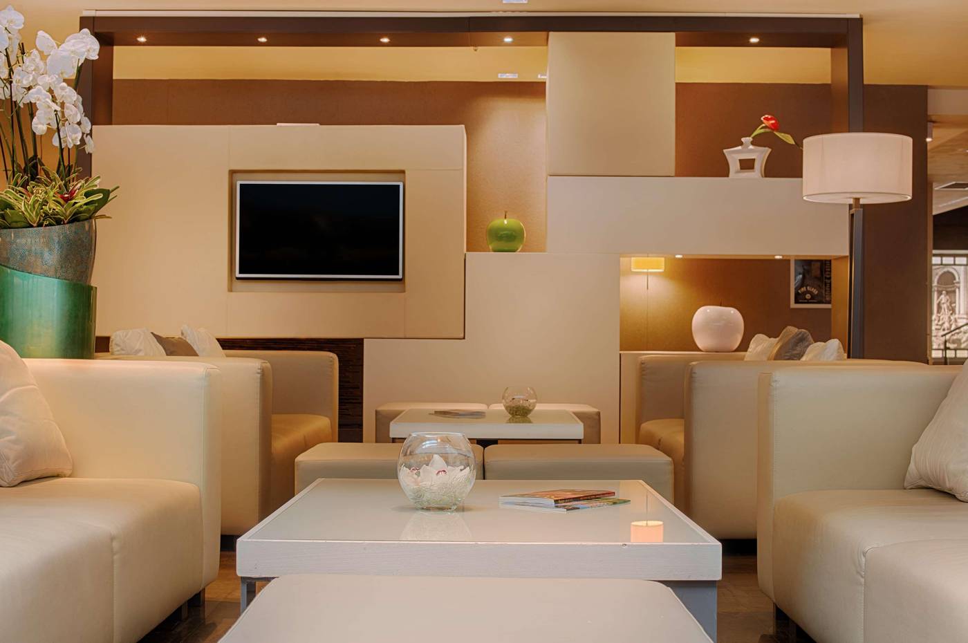 NH-Collection-Roma-Vittorio-Veneto-Bar-12