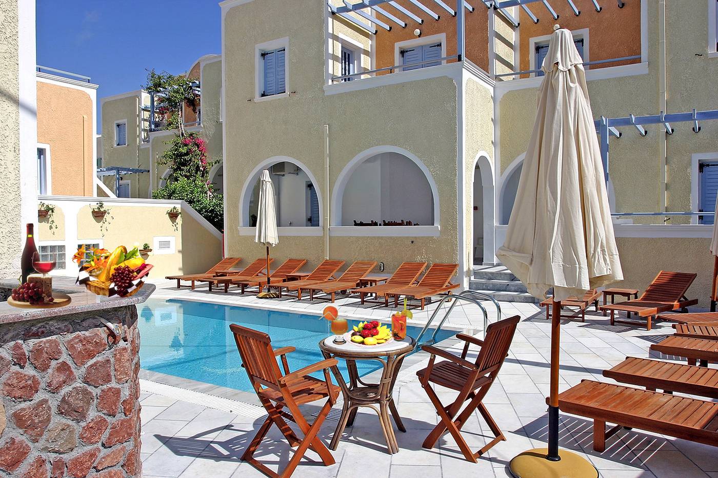 Sellada-Apartments-Pool-3