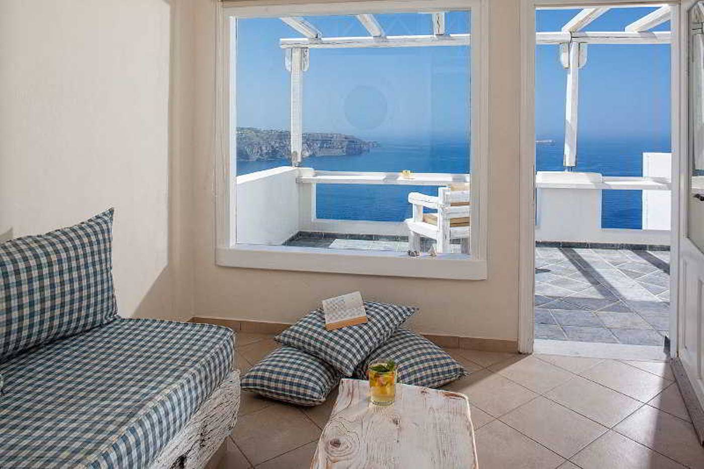 Athermi Suites-Greece-SANTORINI-Room-9