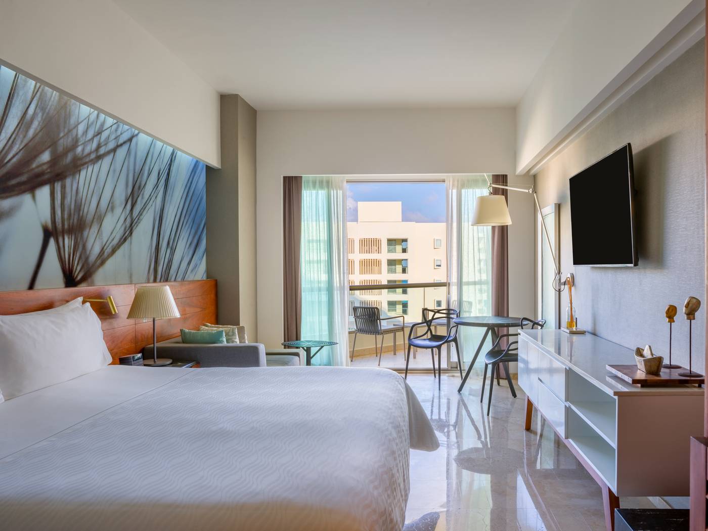 Live-Aqua-Beach-Resort-Canc----n-Room-31