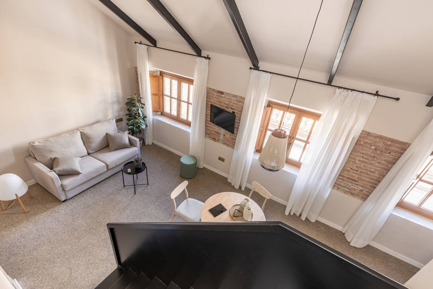 Libere-Malaga-Teatro-Romano-Room-7