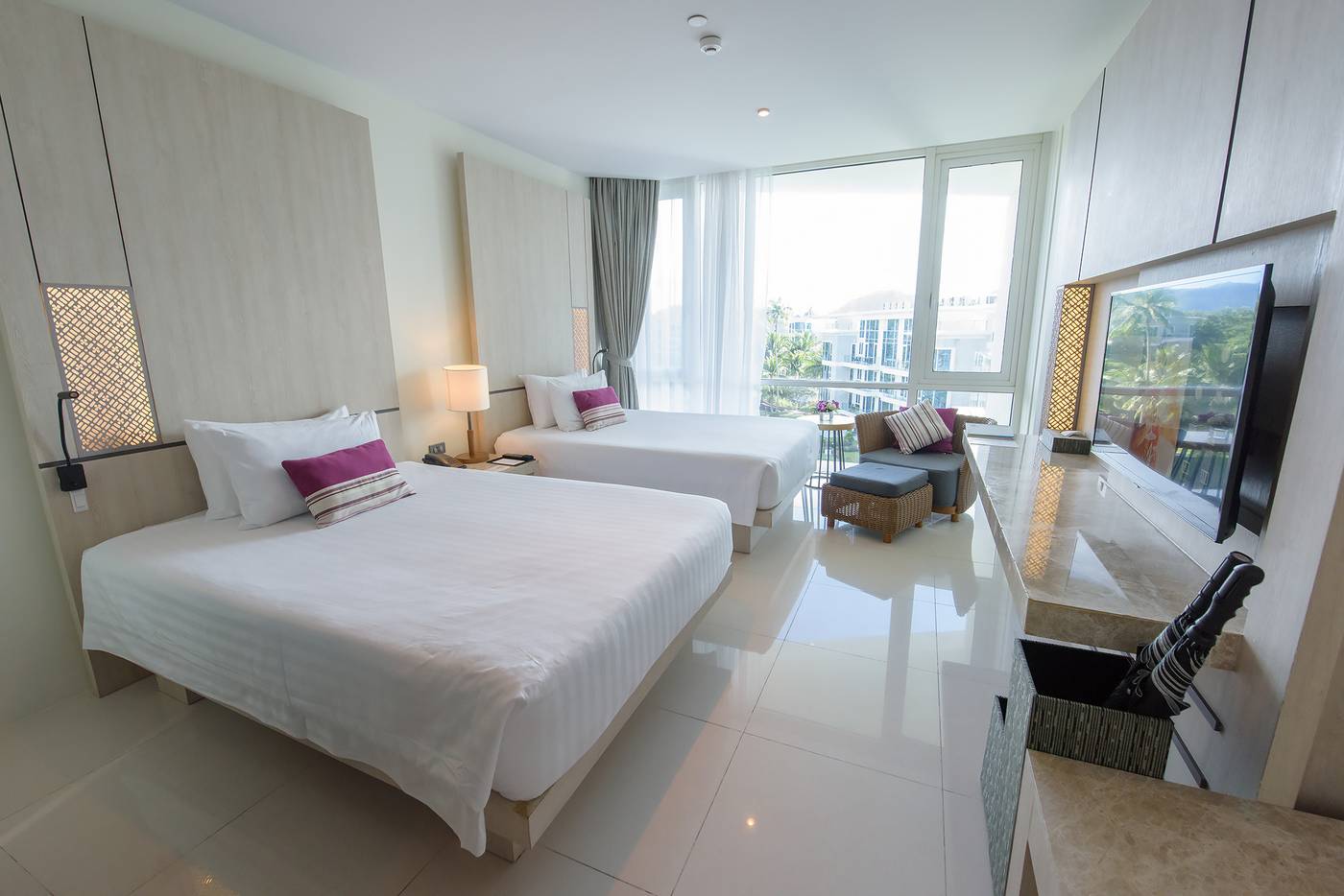 Splash-Beach-Resort-Room-34