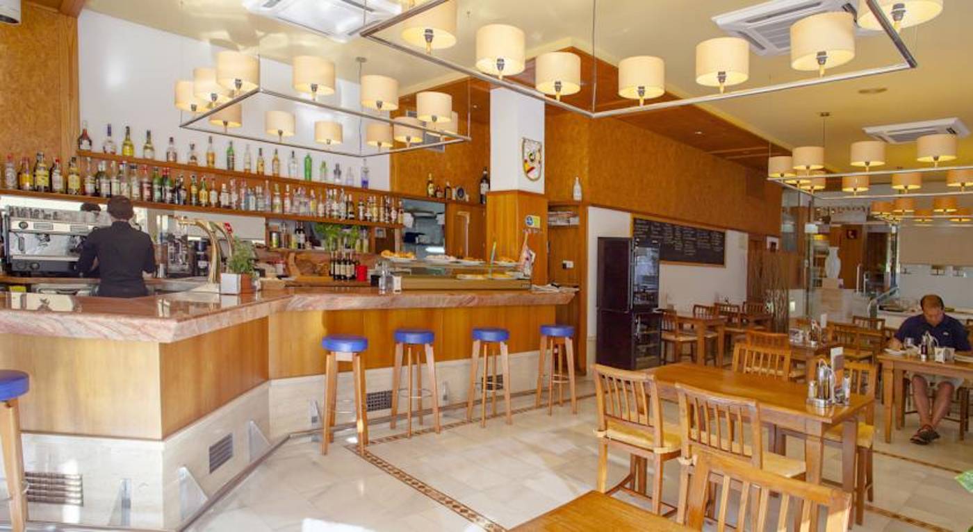 Duquesa-Playa-Bar-28