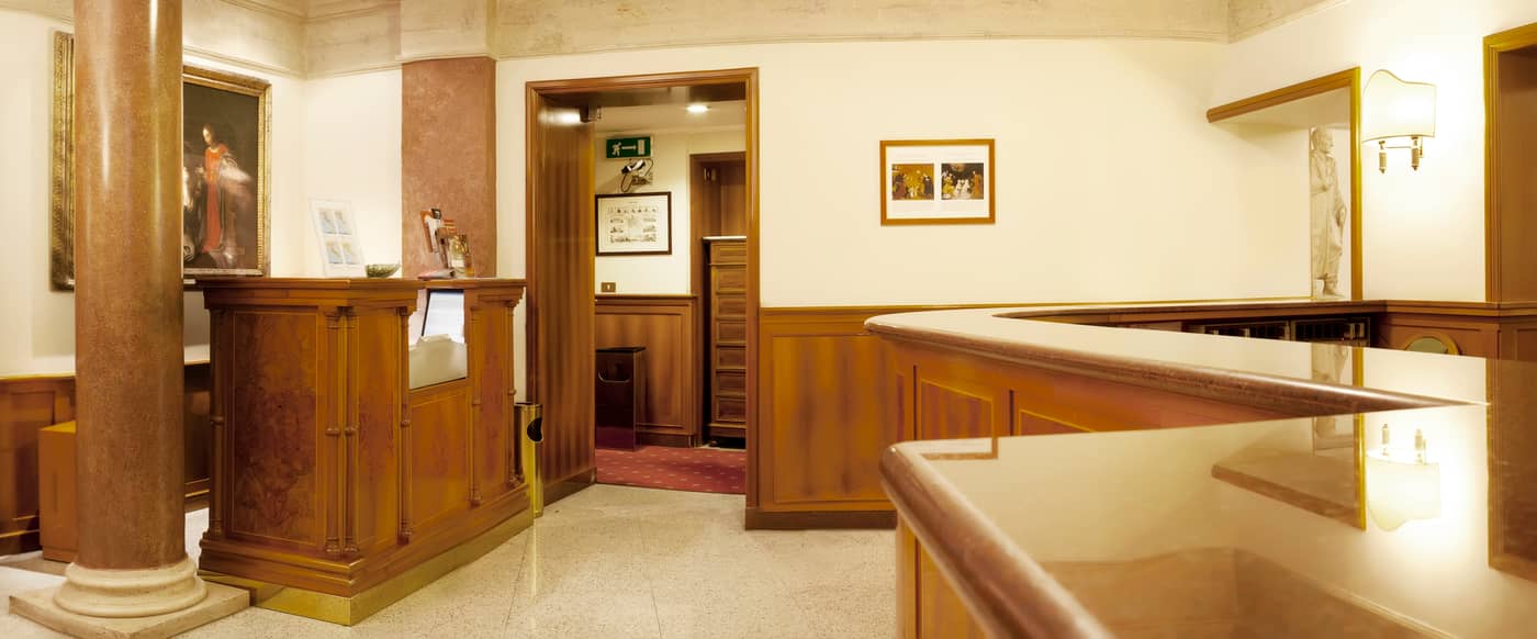 Albergo-Santa-Chiara-Lobby-7