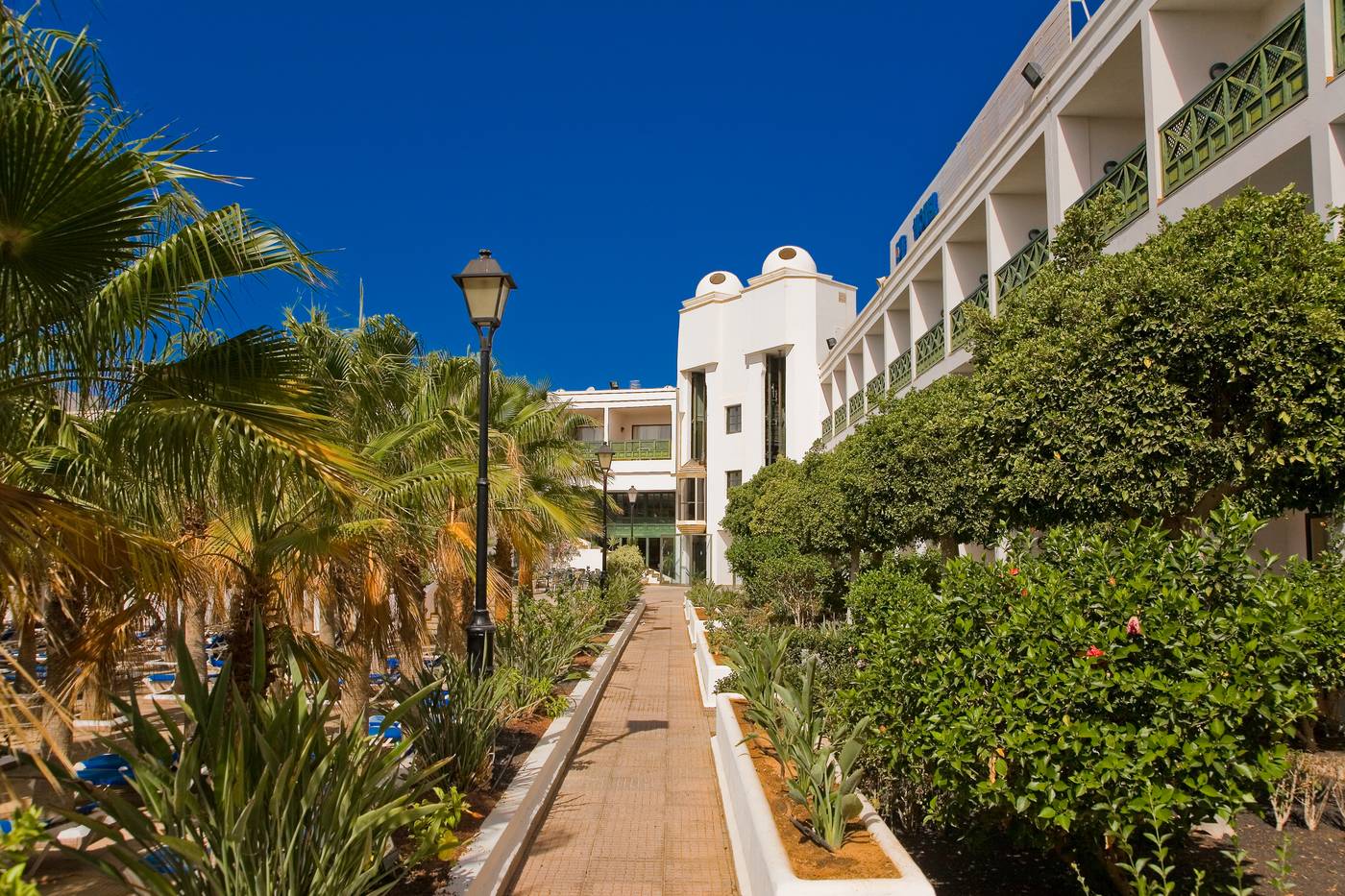 Blue-Sea-Costa-Bastian-General-view-8