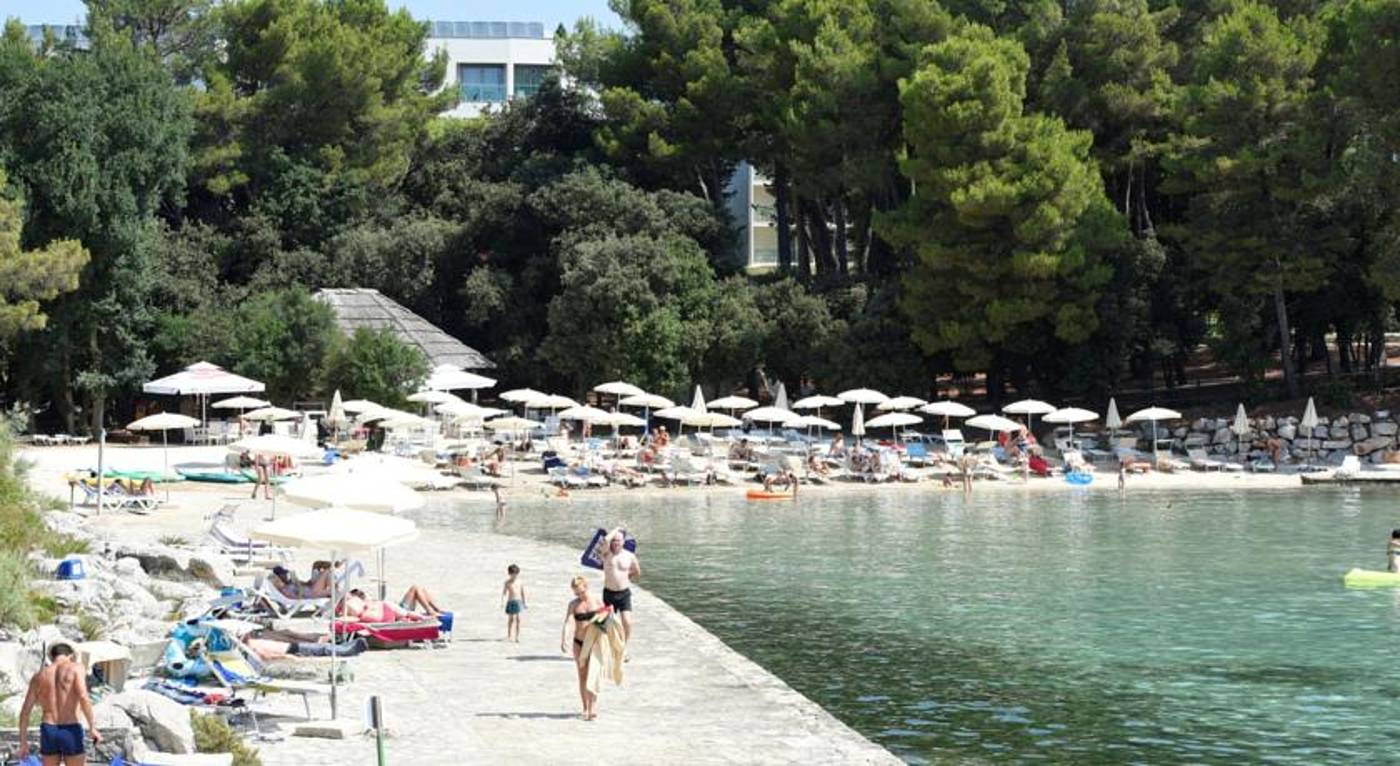 Crvena Luka Hotel & Resort