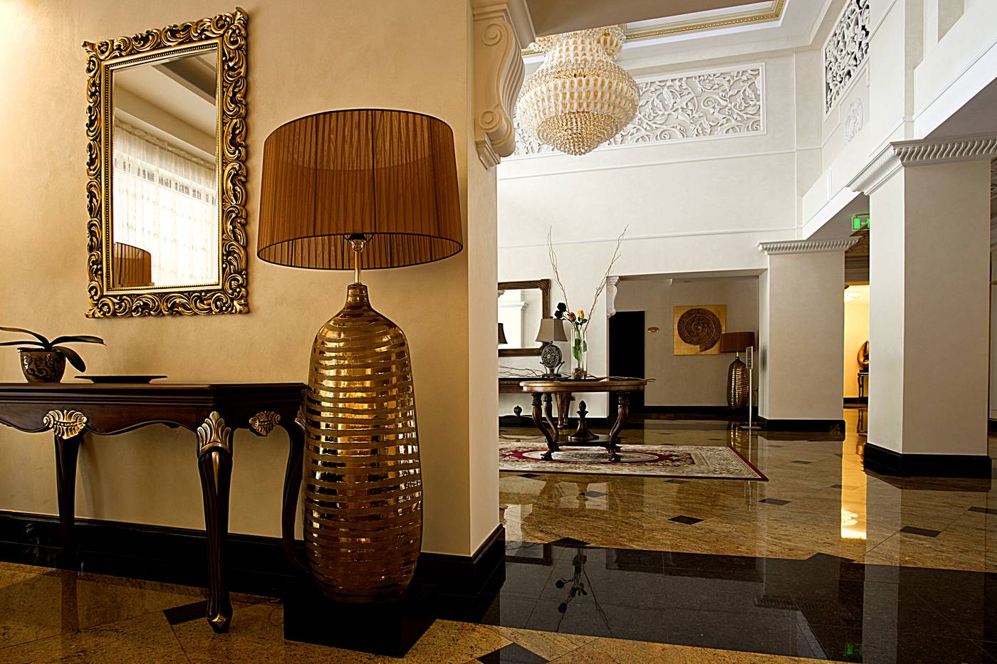 Grand-Hotel---Spa-Primoretz-Lobby-45