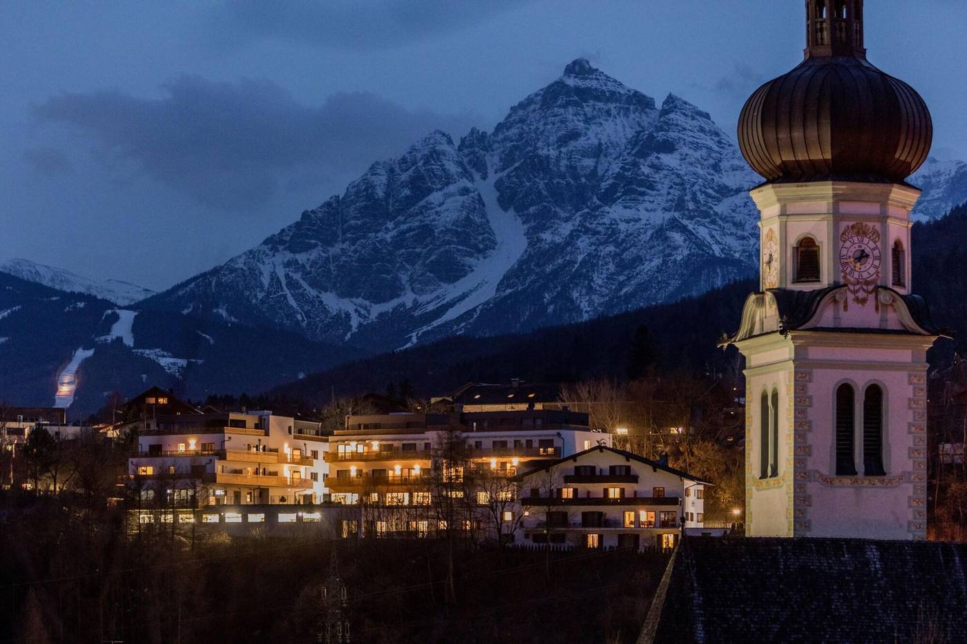Das Mei-Austria-MUTTERS-General view-3