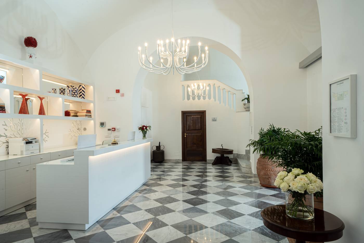 Miramare-Hotel-Lobby-50