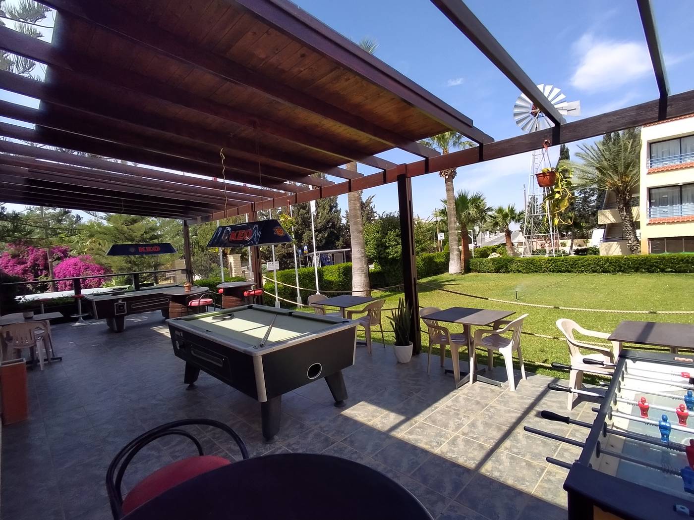 Napa-Prince-Apartments-Restaurant-33