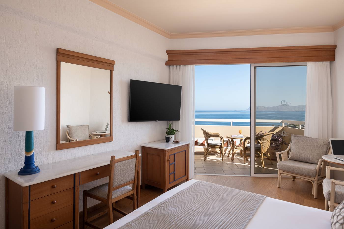 Panorama-Room-28