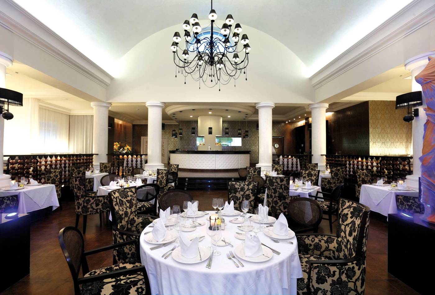 Barcelo-Maya-Palace-Restaurant-72